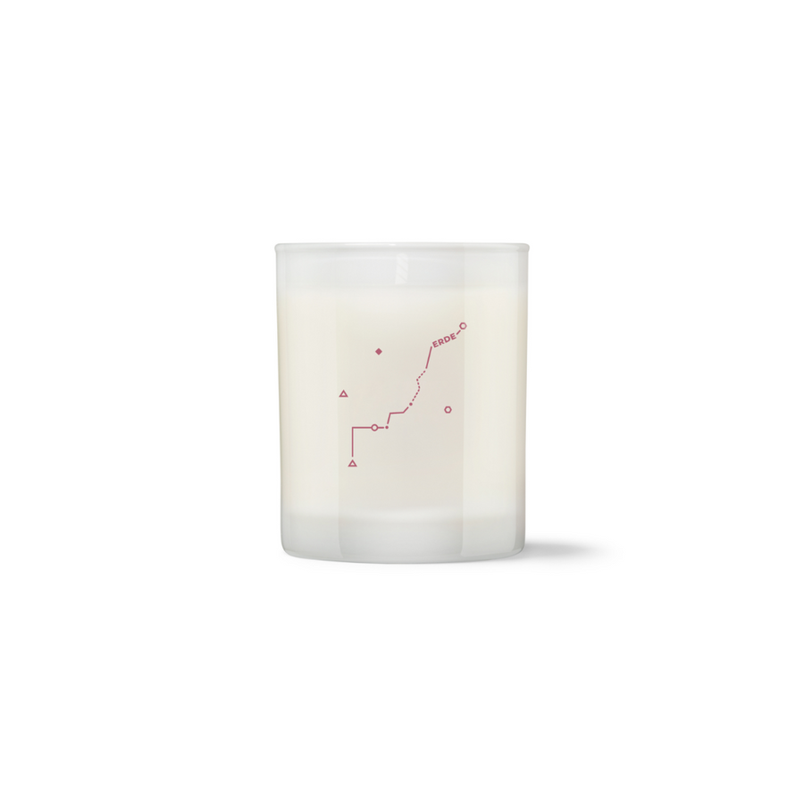 Erde Candle - Amber and Vetiver