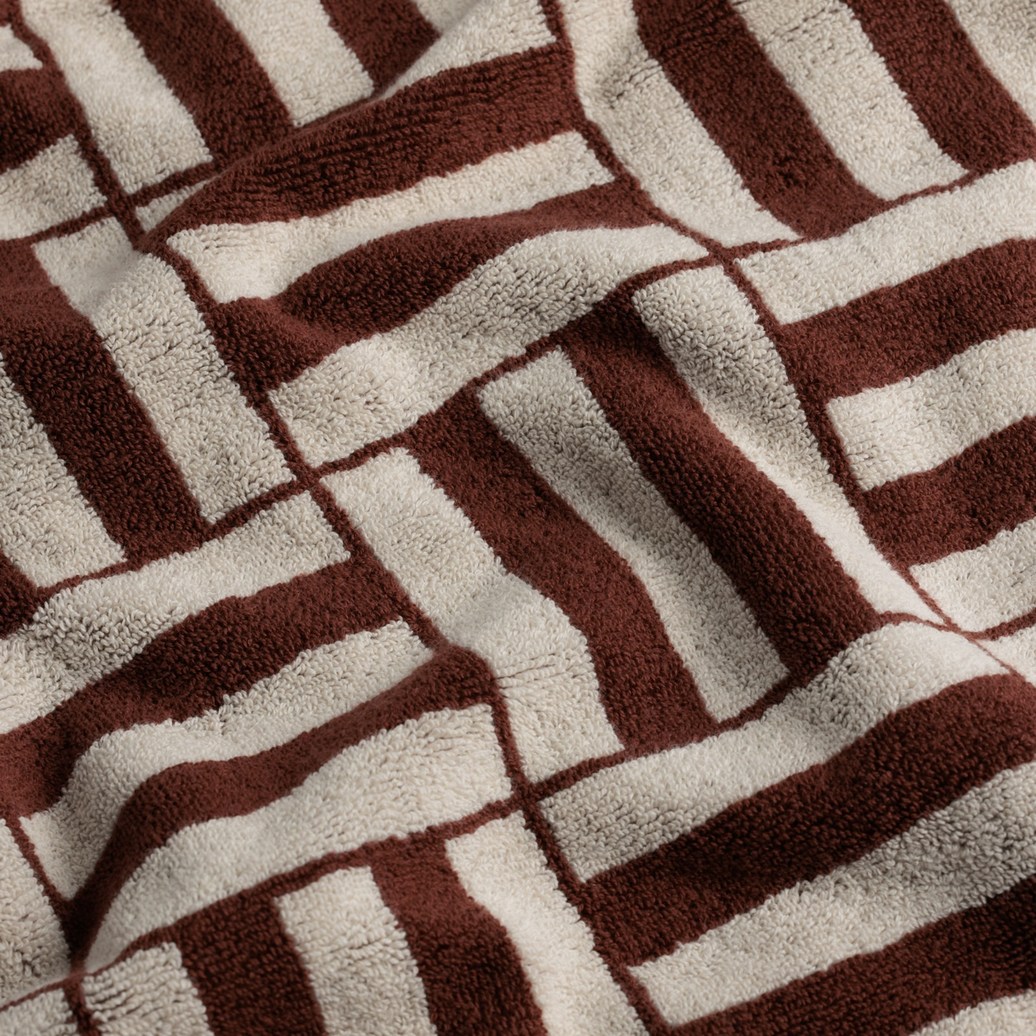 Willis Pool Towel - Mudbrick & Crème