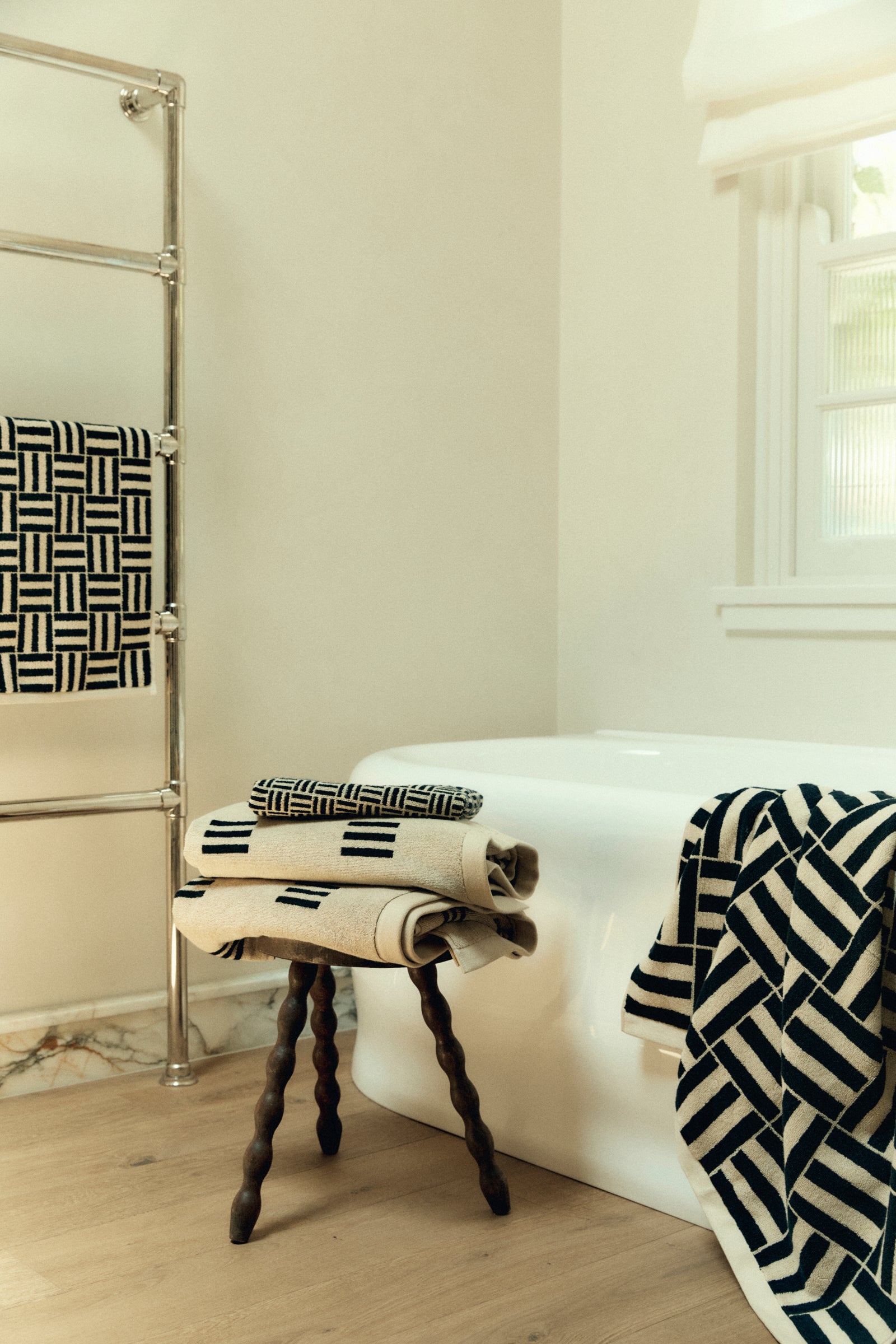 Classic Bathing Set - Sand + Noir