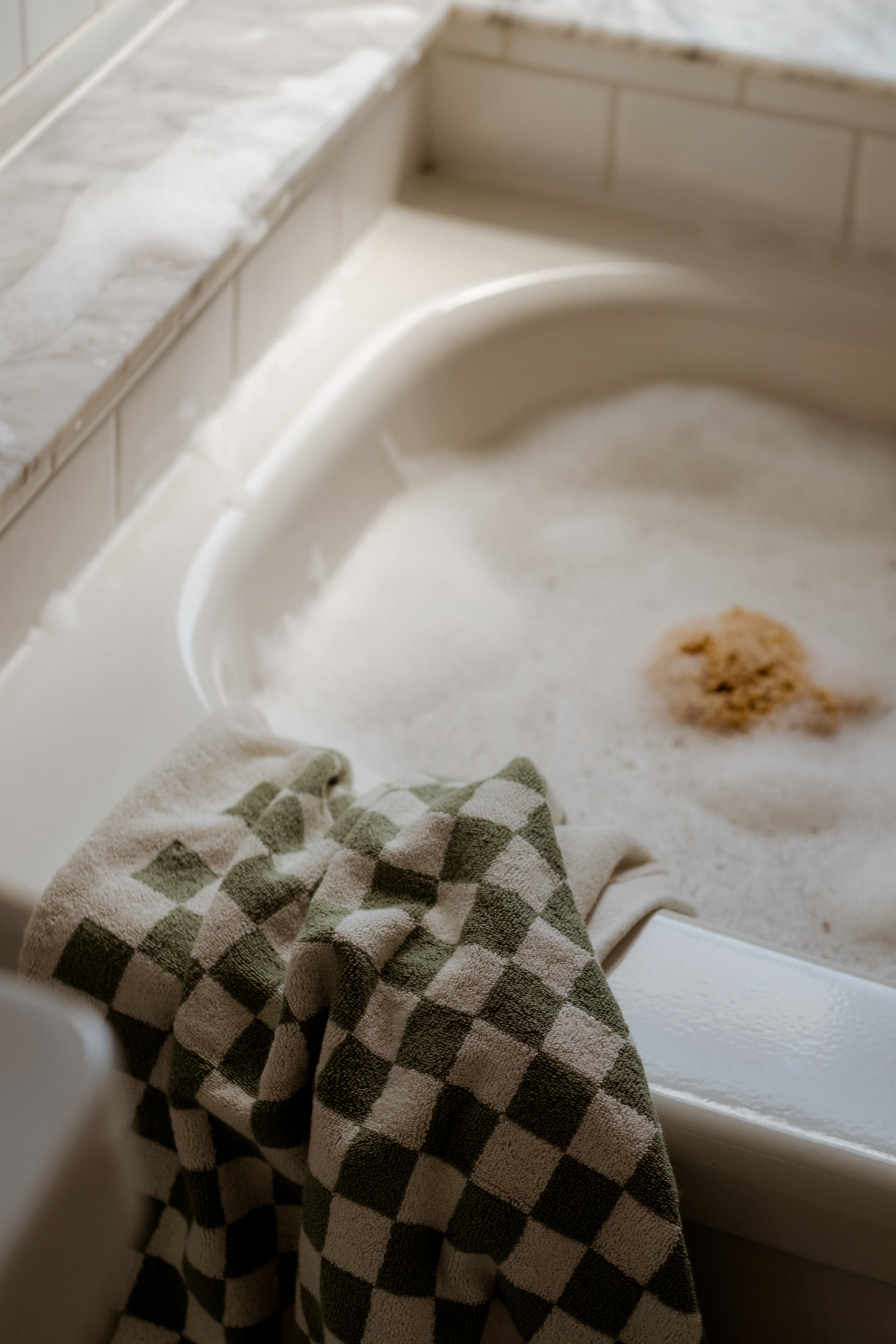 Bubble Bath Travel Size - Eucalyptus, Vetiver, Petitgrain